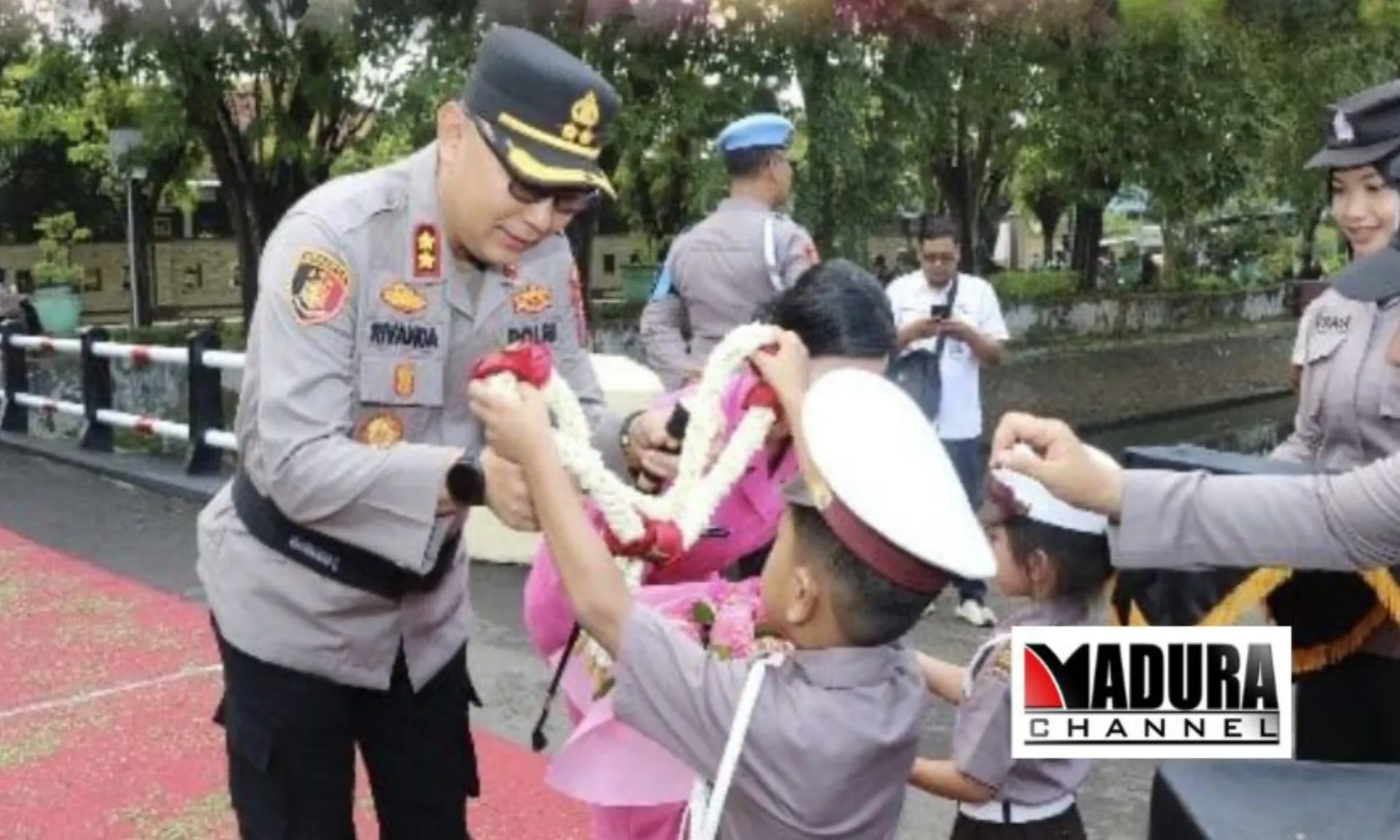 AKBP Rivanda Resmi Pimpin Polres Sumenep, Disambut Tarian Adat Hingga Harapan Baru (Ilustrasi)
