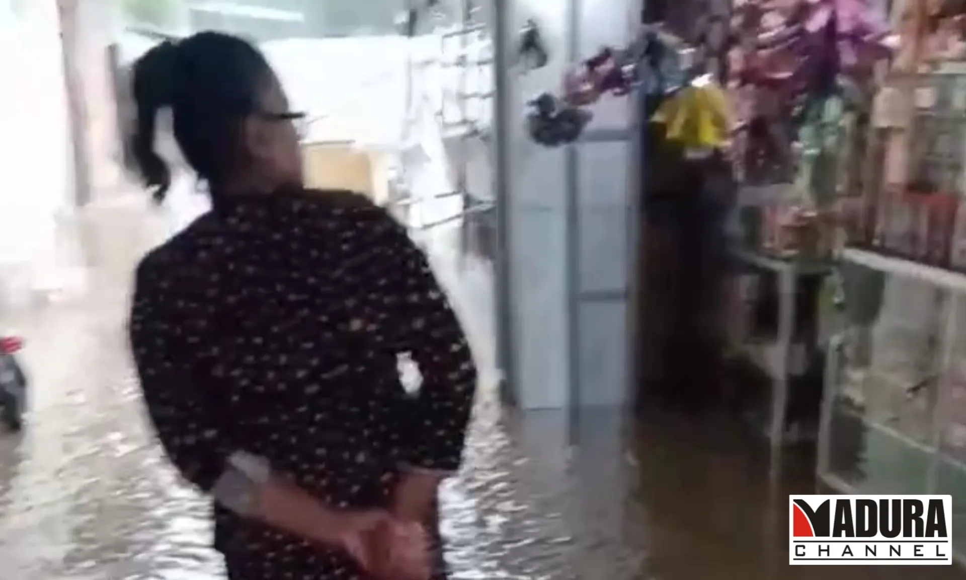 Akibat Hujan Deras, Beberapa Wilayah di Kabupaten Sumenep Terendam Banjir Setinggi Lutut (Ilustrasi)
