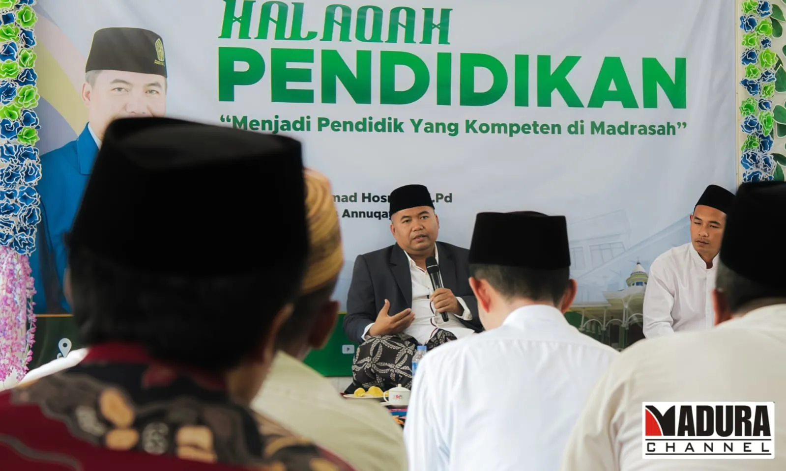 Halaqah Pendidikan Madrasah Al-Huda, Kiai Hosnan: Mengajar Bukan Pekerjaan Sampingan (Ilustrasi)