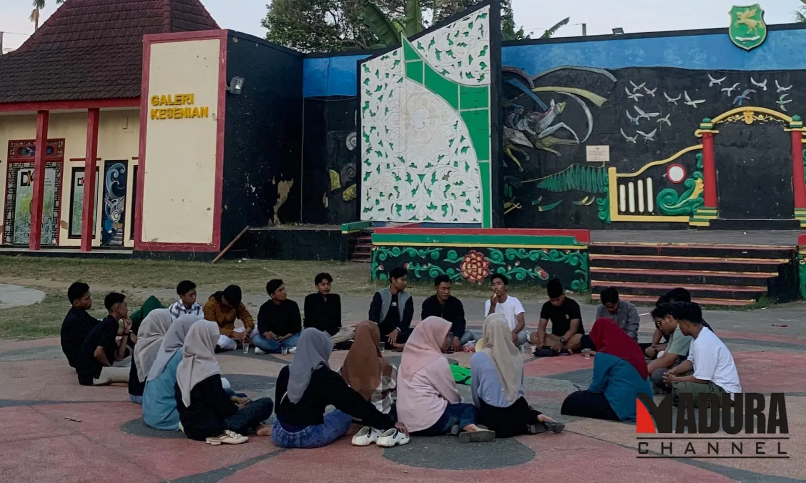 Sikapi Kondisi Bangsa, Pelajar UPI Sumenep Gelar Doa Bersama dan Refleksi (Ilustrasi)