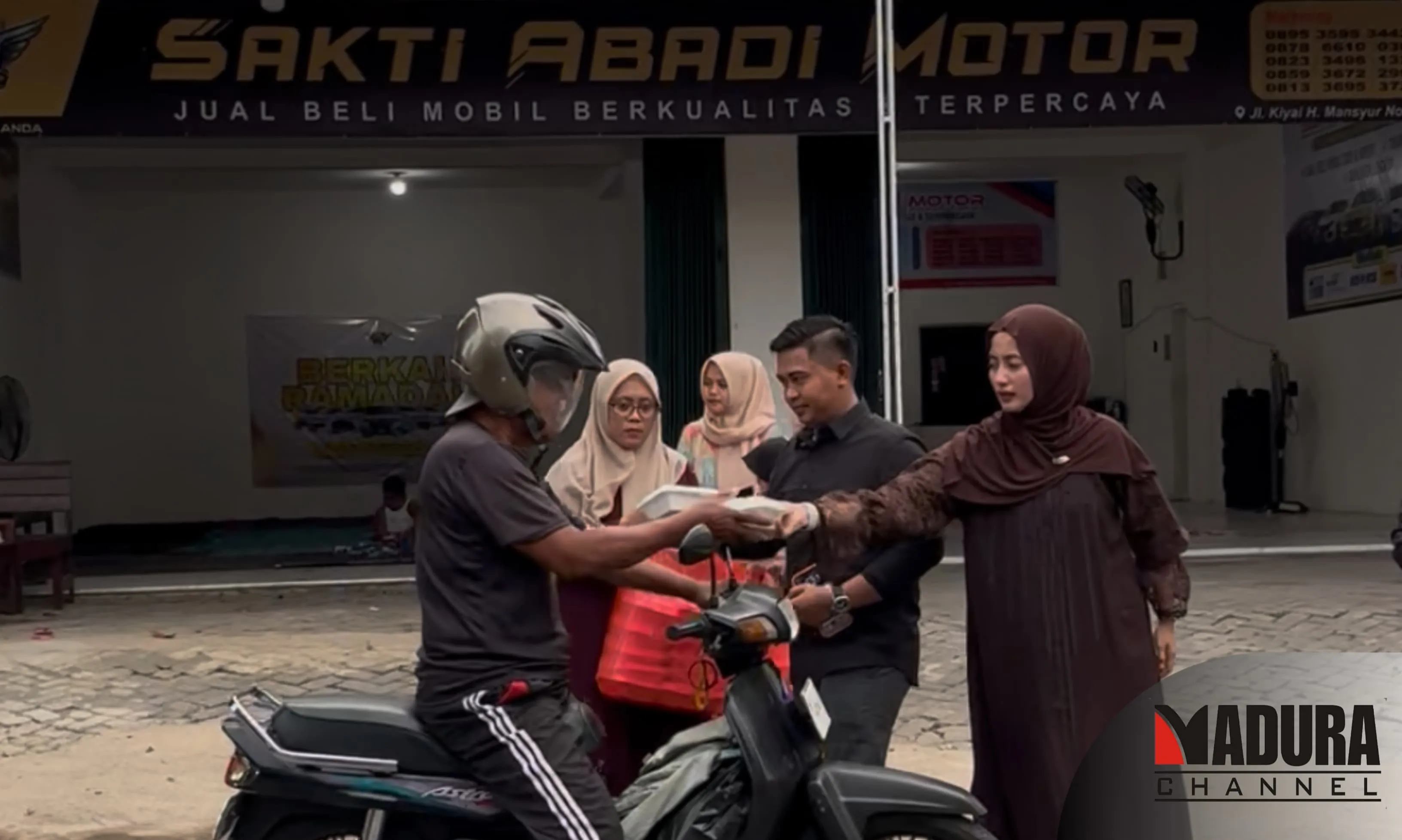 Berkah Ramadan, PT Sakti Abadi Motor Santuni Anak Yatim dan Bagikan Takjil (Ilustrasi)
