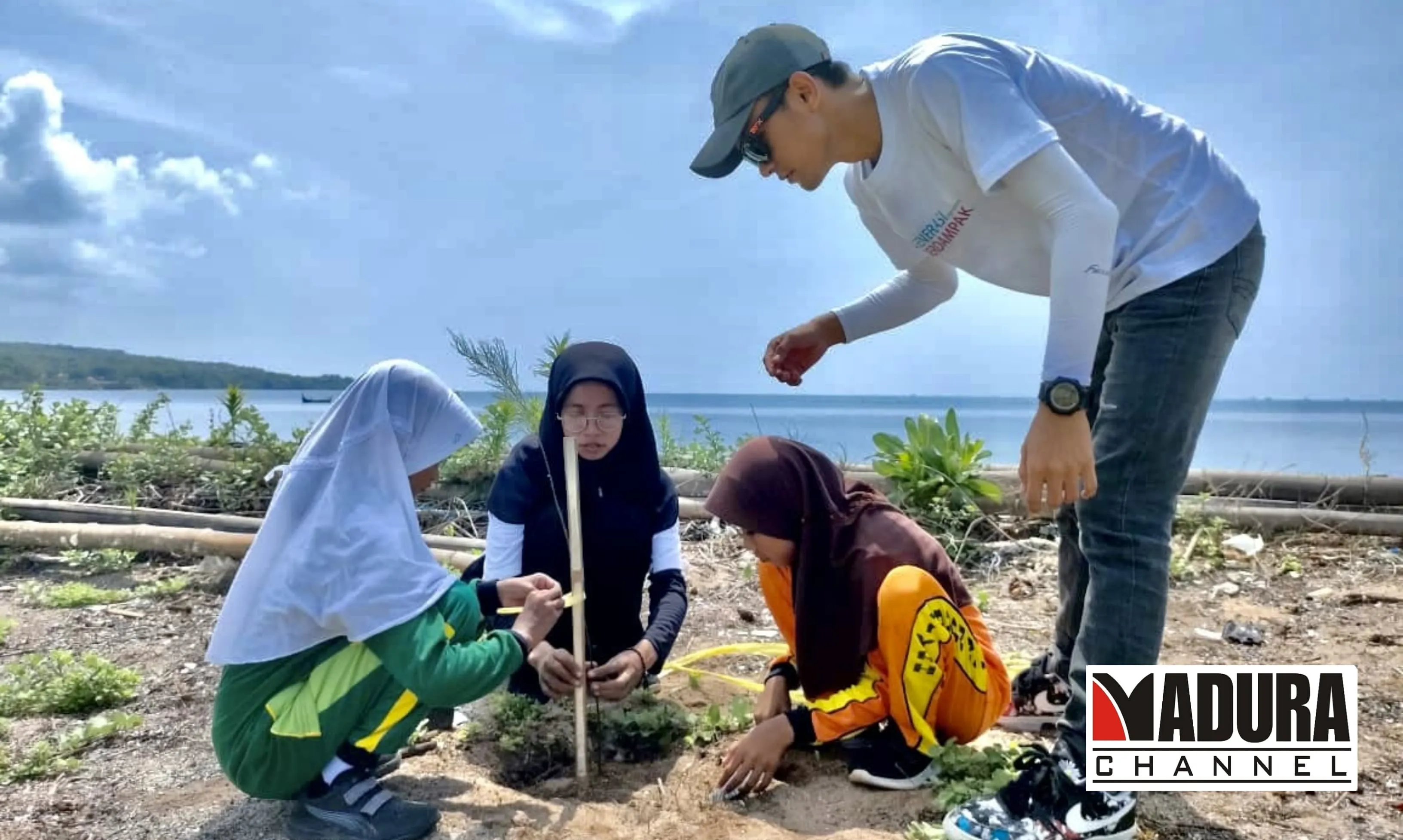 “Our Power, Our Planet”: Romli Ajak Generasi Muda Jatim Wujudkan Perubahan Kecil Berdampak Besar (Ilustrasi)
